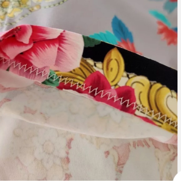 JOHNNY WAS multi pattern crop top , sz xs EUC - Picture 6 of 9